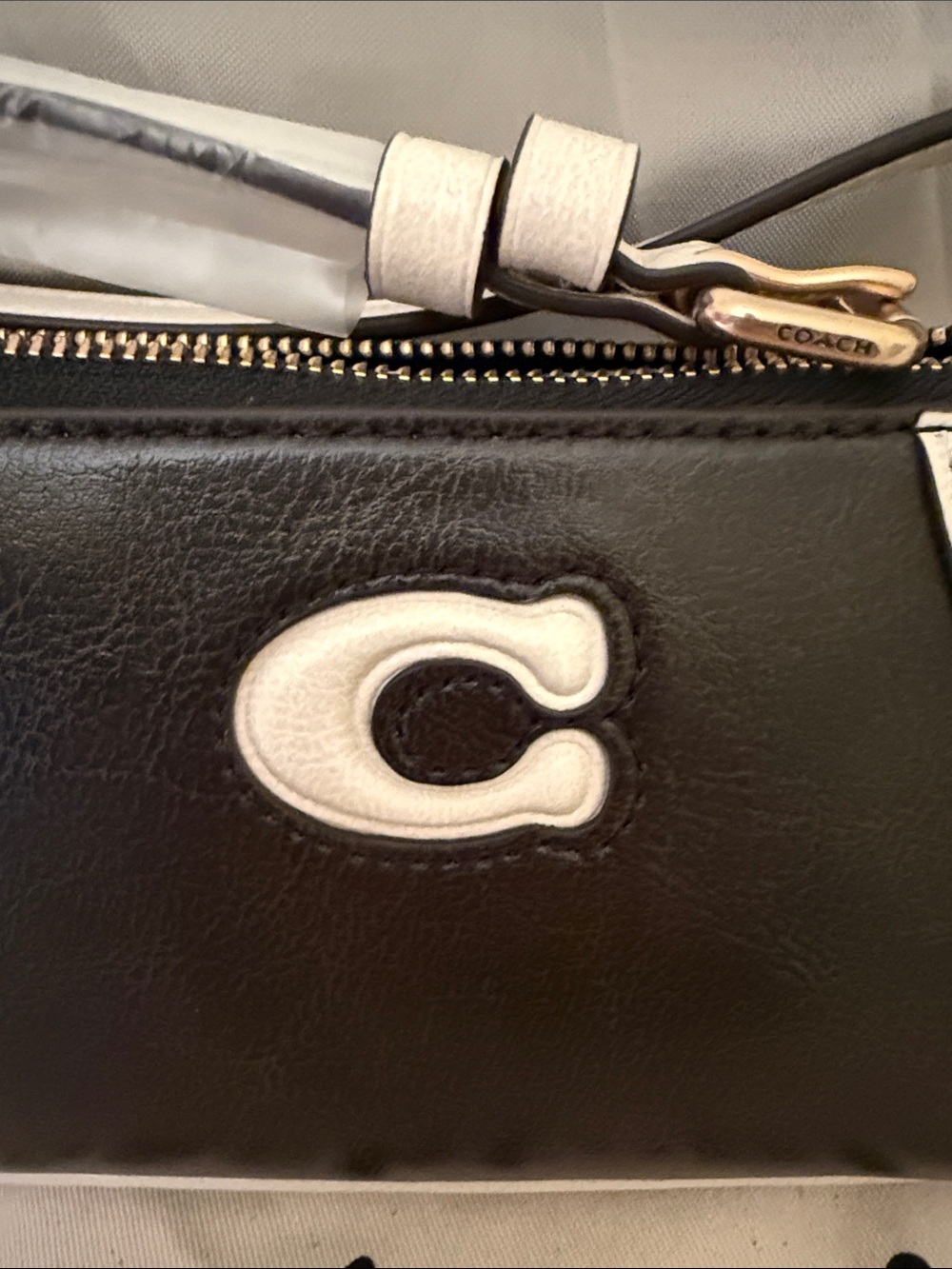 🖤Coach NWT Coachtopia Small Up crafted Leather Black &White Bowling Shoulder Bag - Picture 7 of 10